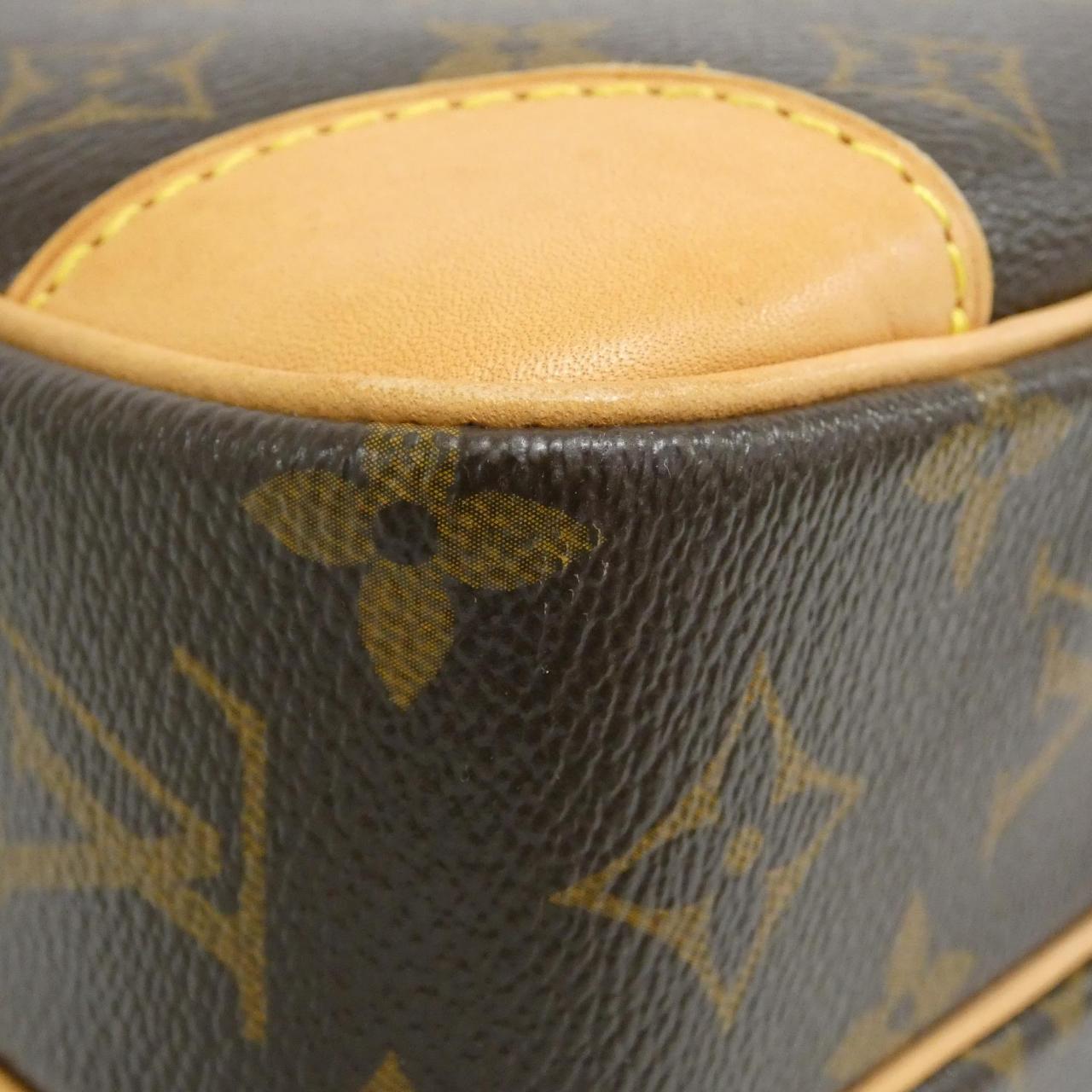 Louis Vuitton Monogram Shoulder Bag