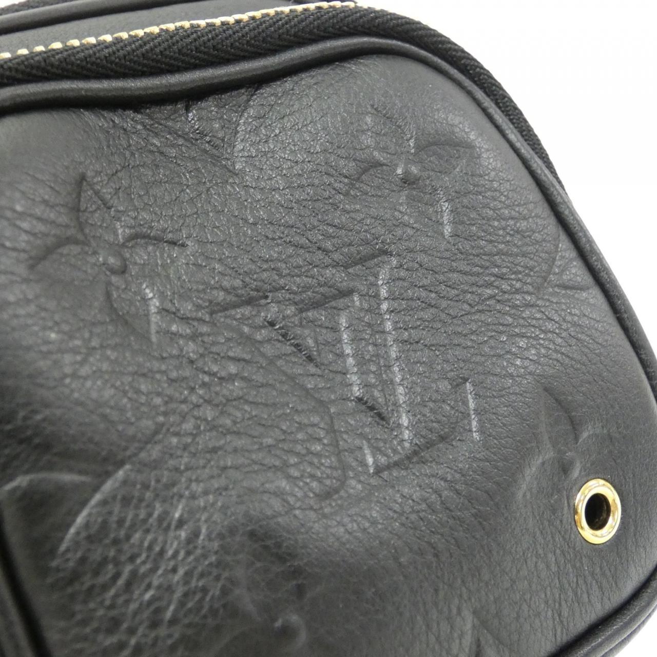 Louis Vuitton Utility Crossbody Calf Shoulder Bag
