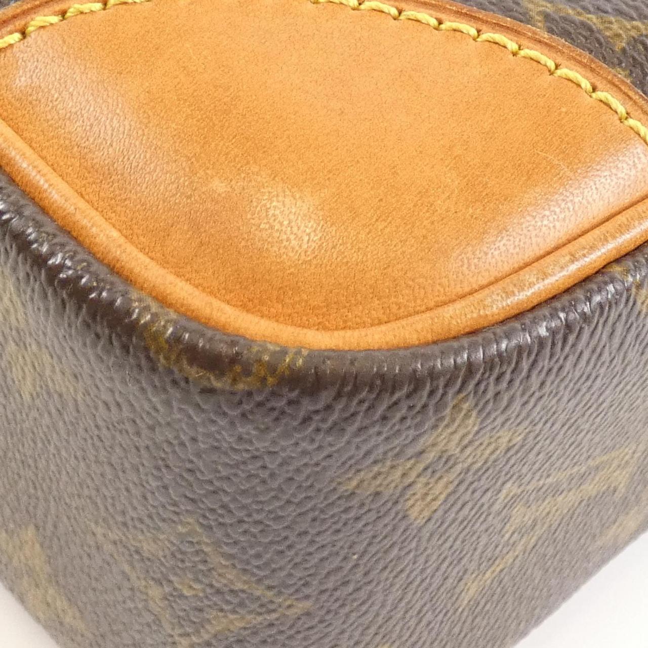 Louis Vuitton Monogram Shoulder Bag