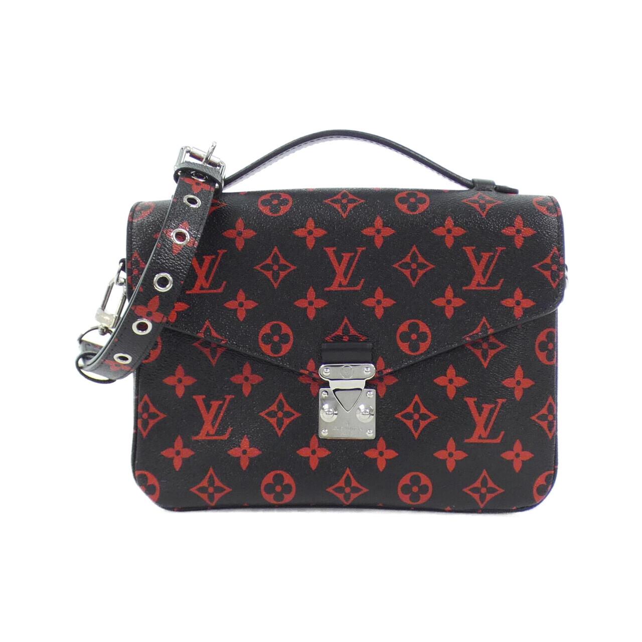 Louis Vuitton Pochette Metis Monogram Shoulder Bag