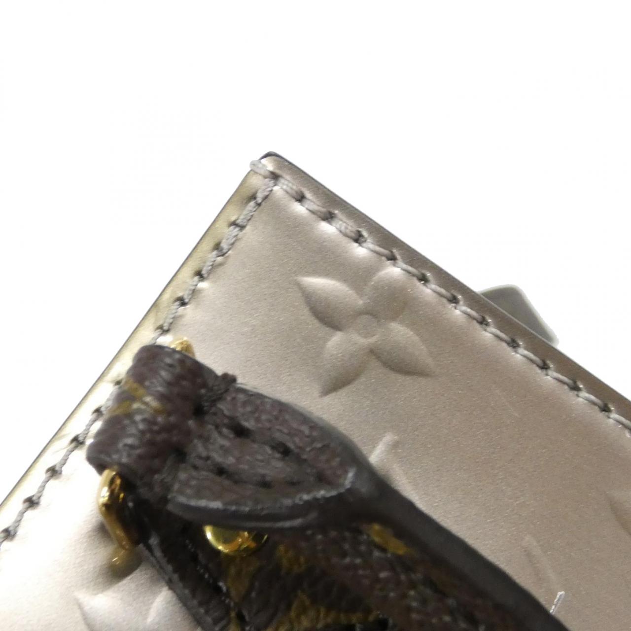 Louis Vuitton Petit Sac Plat Vernis Shoulder Bag