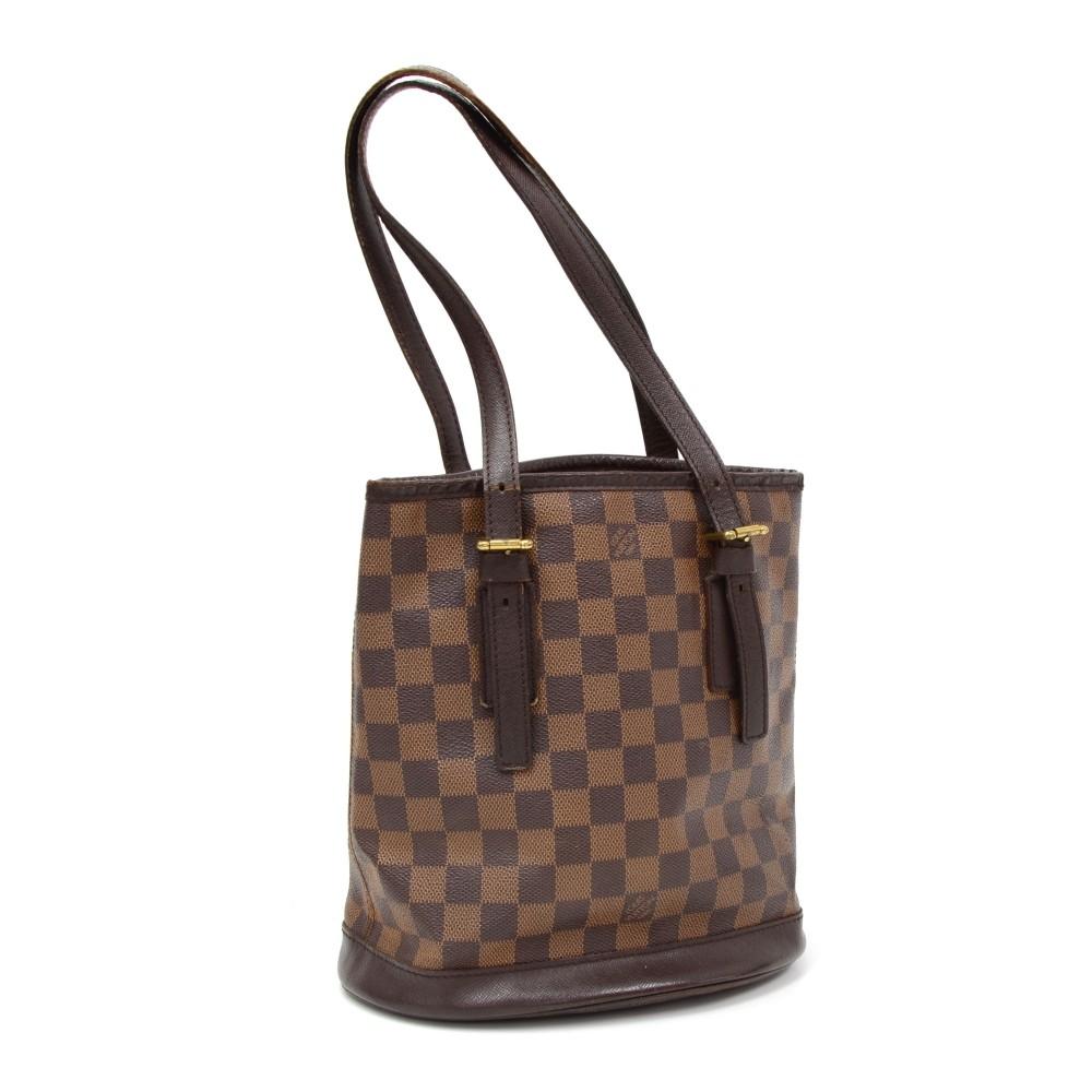 Louis Vuitto Marais Shoulder Bag