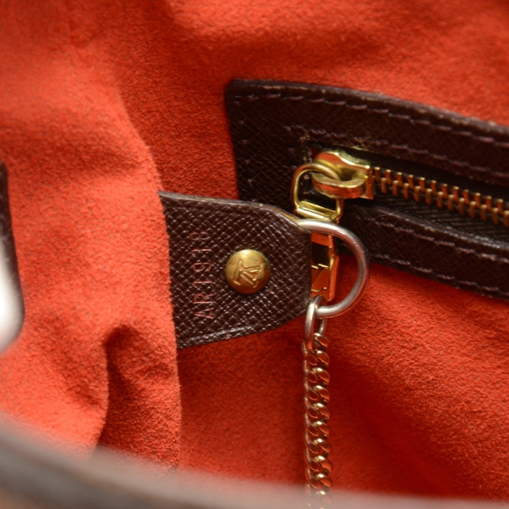 Louis Vuitto Marais Shoulder Bag