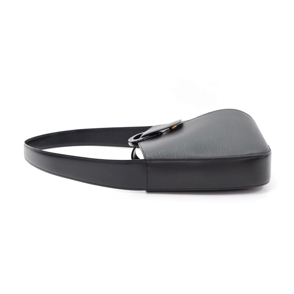 Louis Vuitto Epi Leather Reverie Shoulder Bag