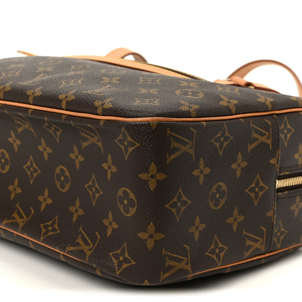 Monogram Cite GM