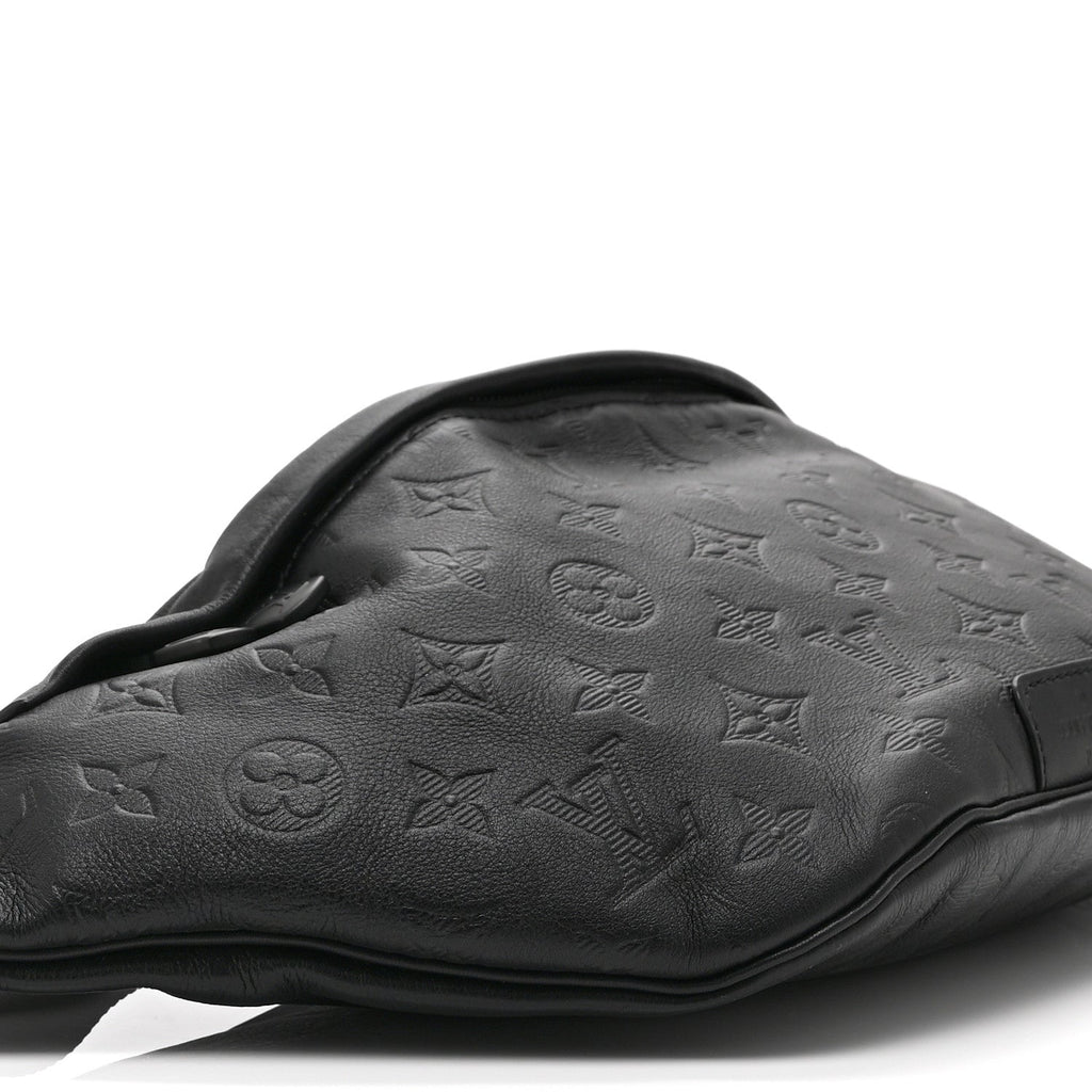 Calfskin Monogram Shadow Discovery Bumbag Black