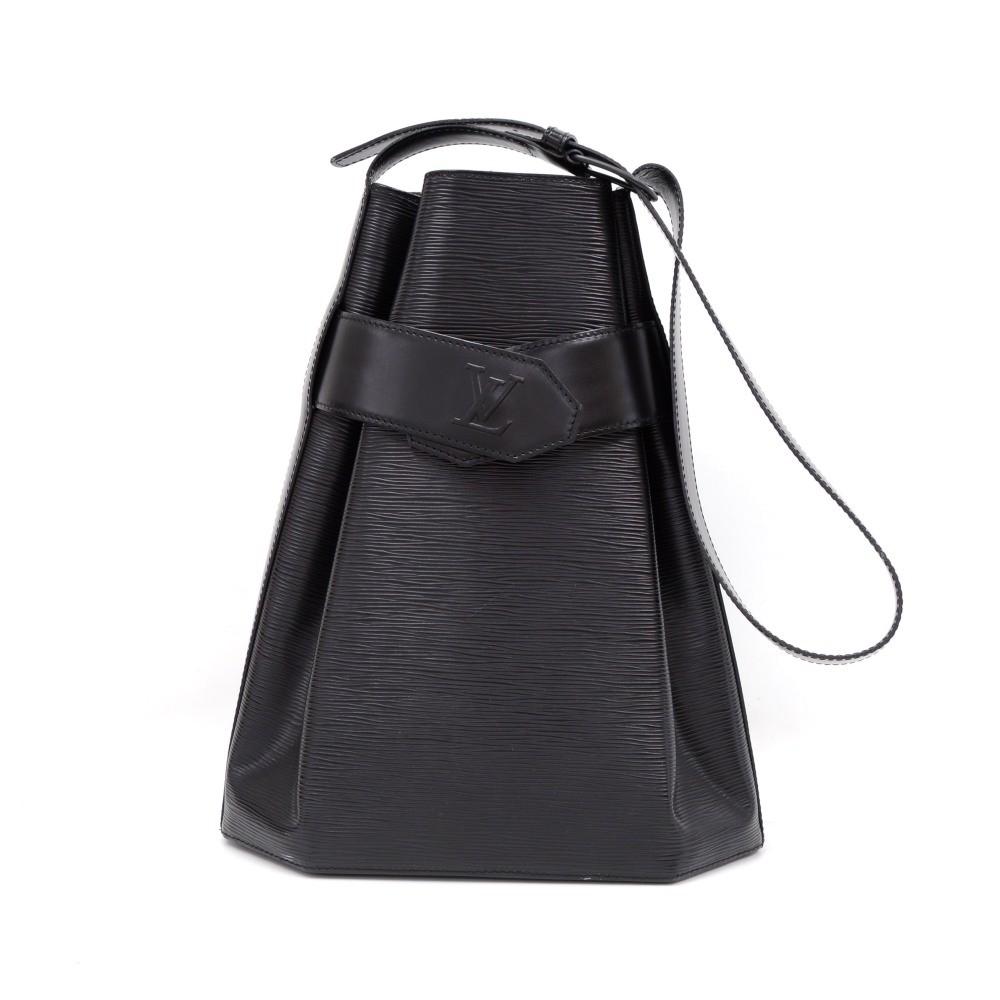 Louis Vuitto Sac de Paule GM Epi Leather Shoulder Bag