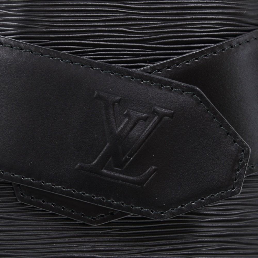 Louis Vuitto Sac de Paule GM Epi Leather Shoulder Bag