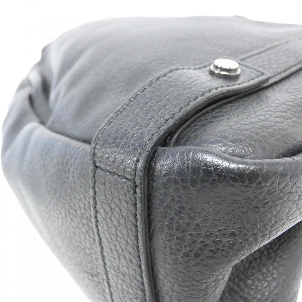 Gucci Leather Shoulder Bag