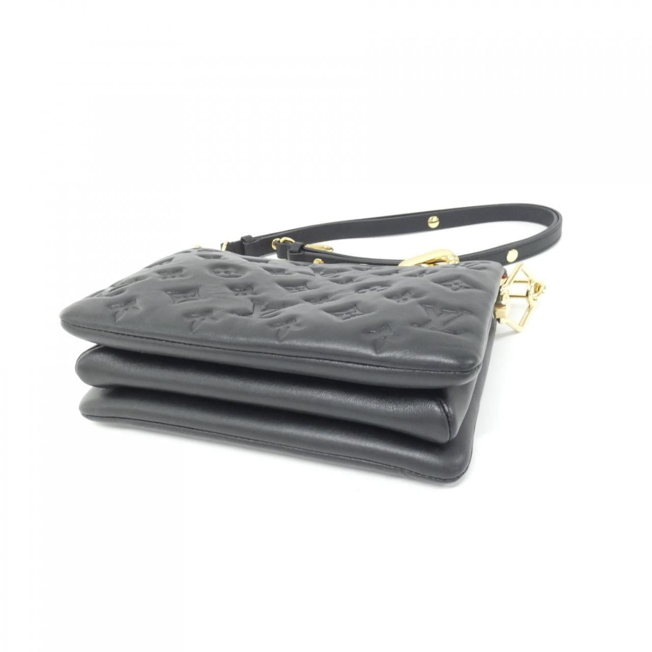 Louis Vuitton Coussin BB Lambskin Shoulder Bag