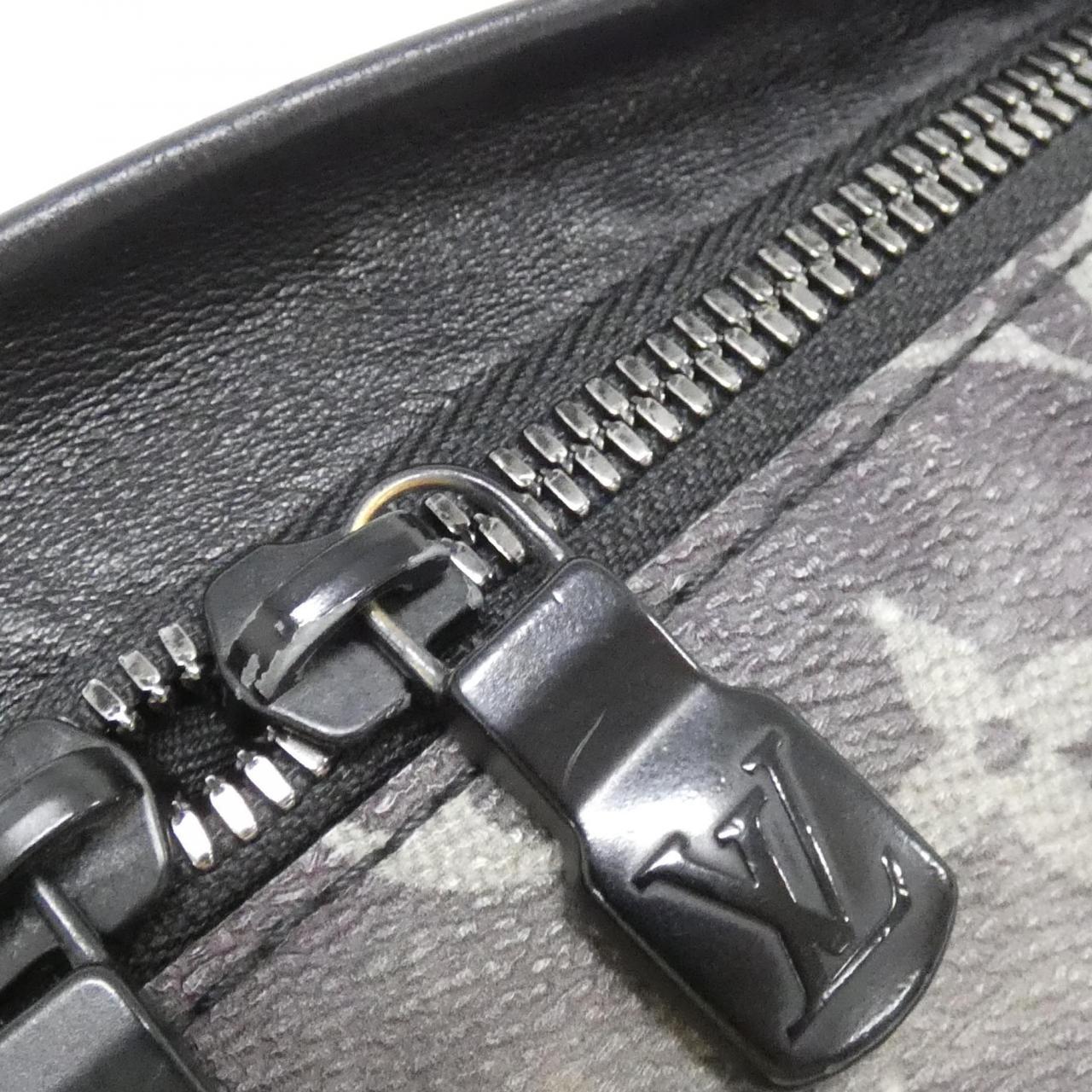Louis Vuitton Monogram Shoulder Bag
