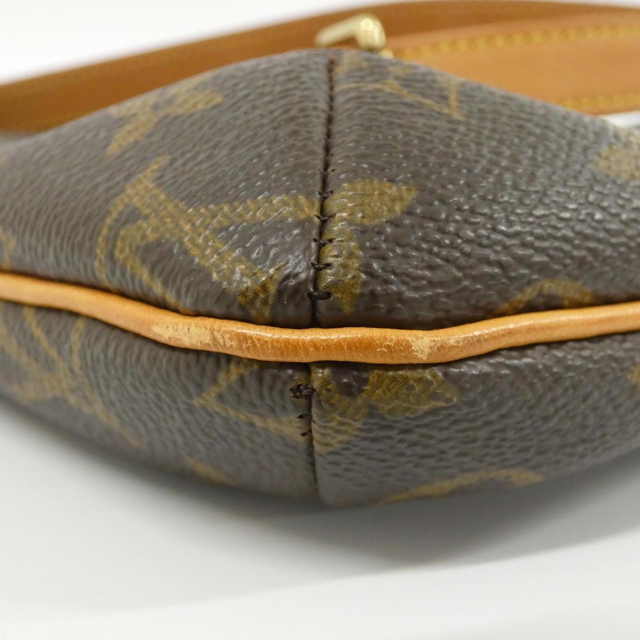 Louis Vuitton Musette Salsa Monogram Shoulder Bag