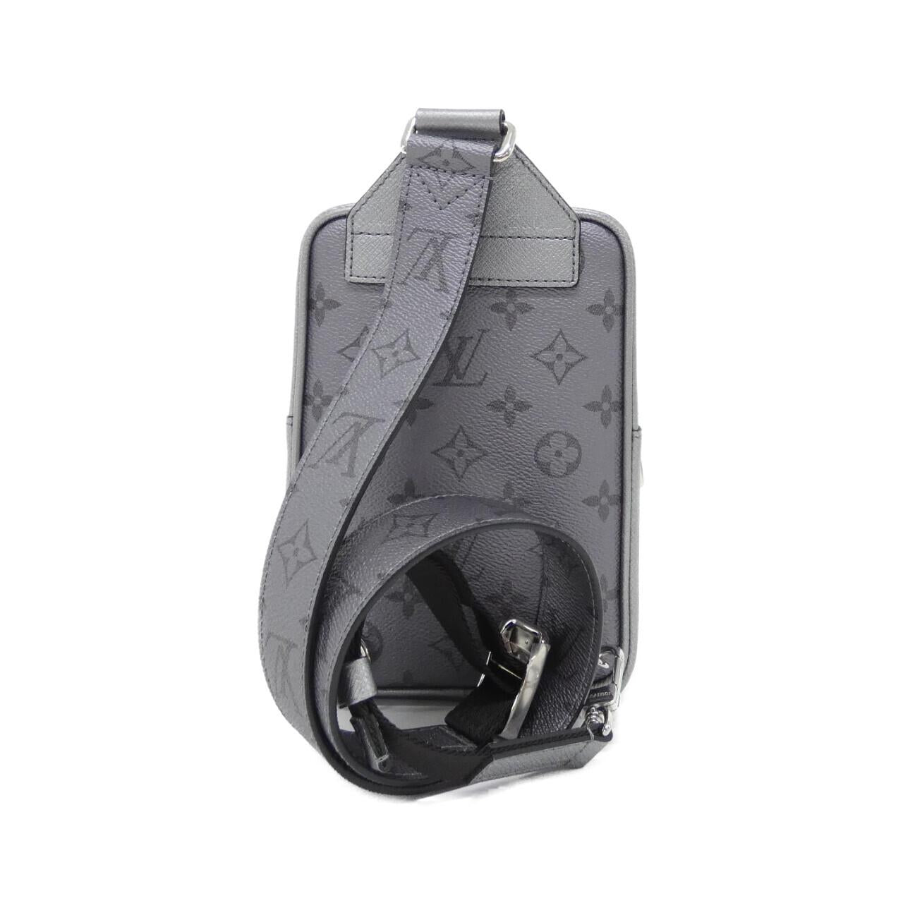 Louis Vuitton Taiga Lama Outdoor Shoulder Bag
