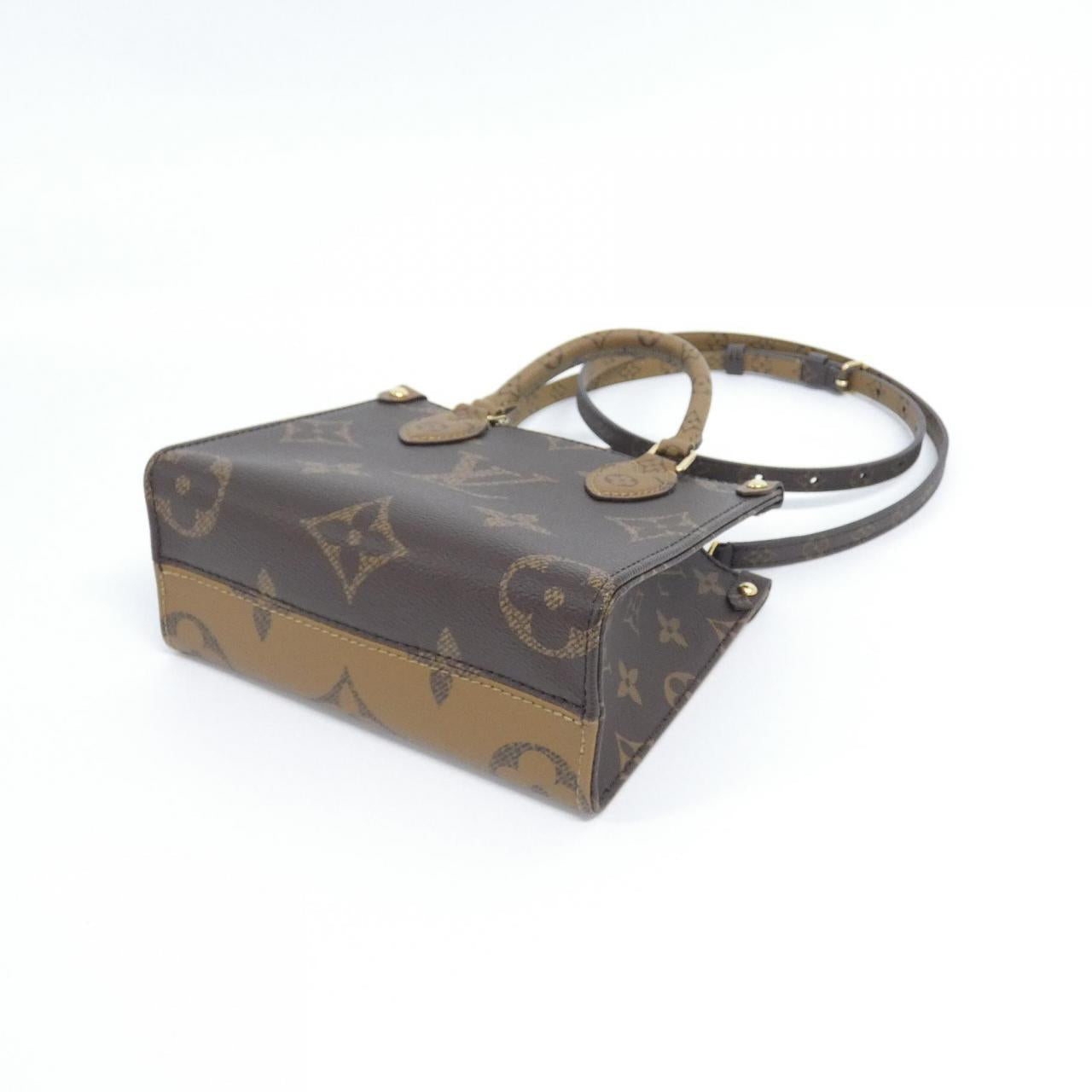 Louis Vuitton Monogram OnTheGoBB Shoulder Bag