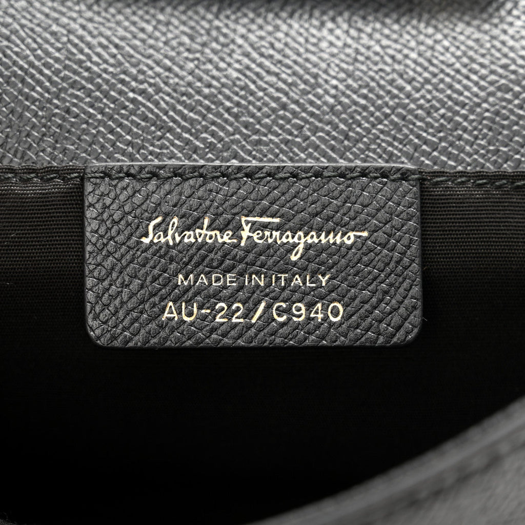 Hammered Calfskin Vara Bow Mini Bag Black