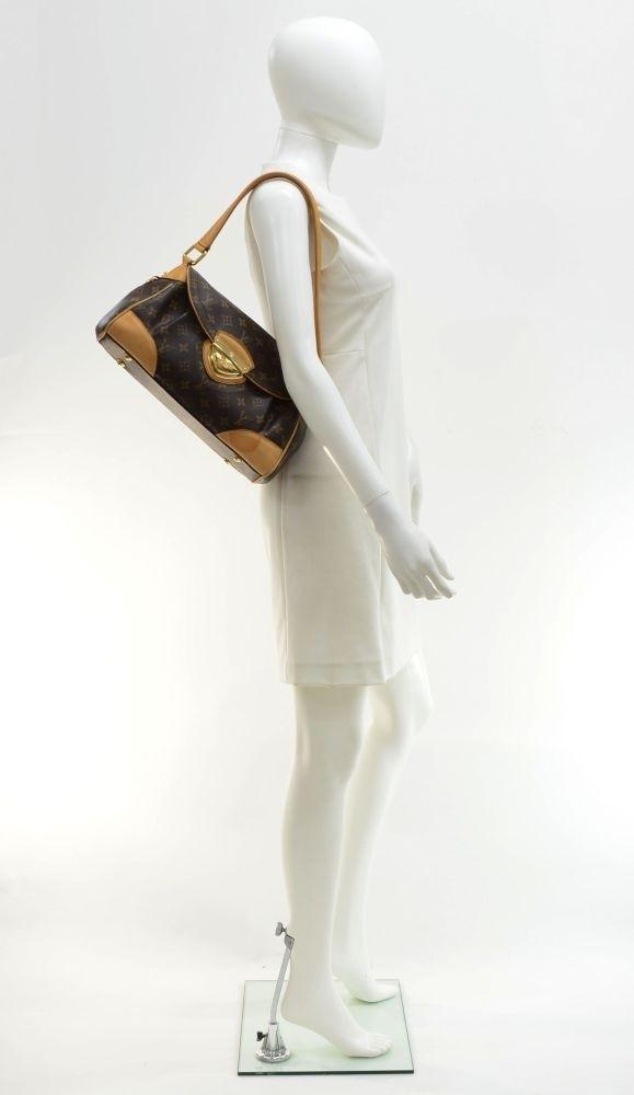 Louis Vuitto Beverly MM Monogram Canvas Shoulder Bag