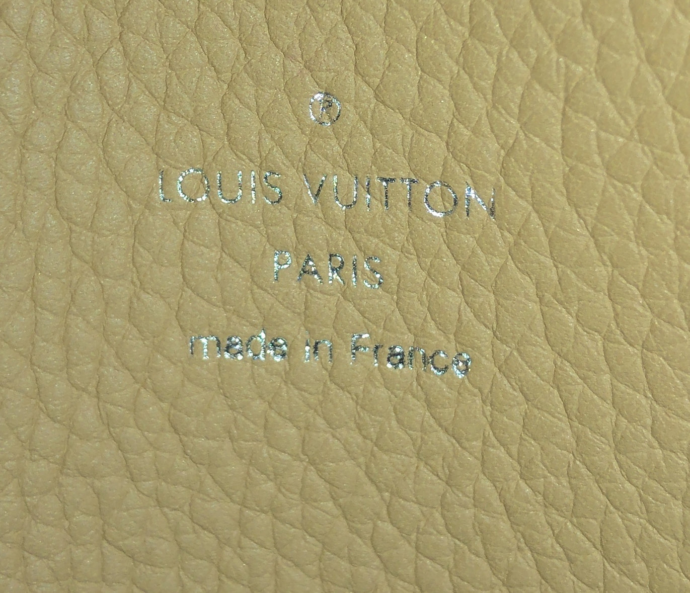 Louis Vuitton Bella Tote Mahina Leather