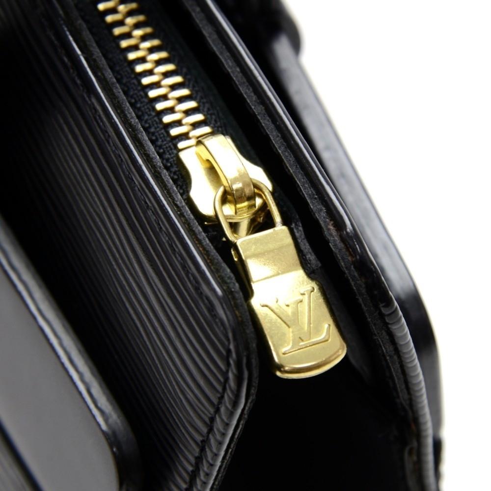 Louis Vuitto Croisette PM Epi Leather Shoulder Bag