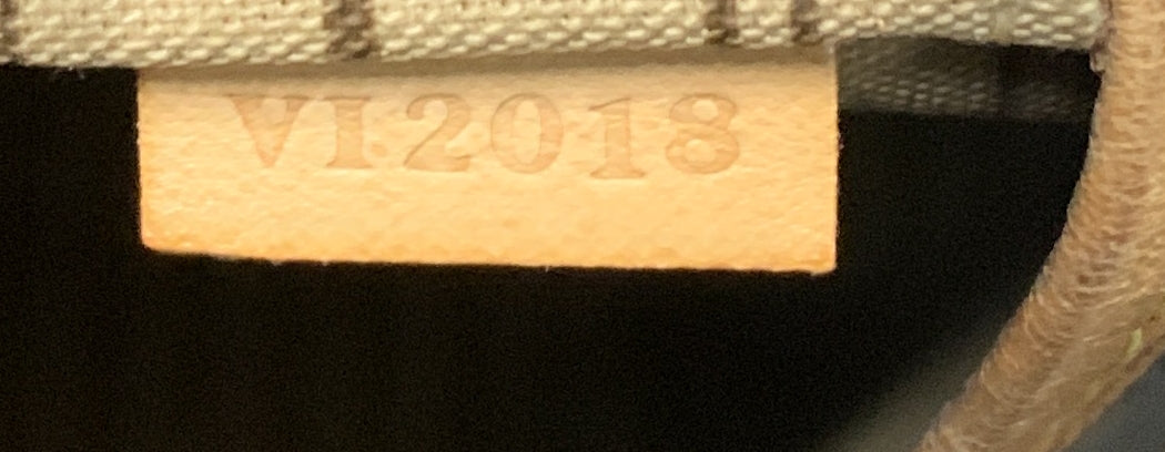 Louis Vuitton Neverfull Tote Monogram Canvas MM