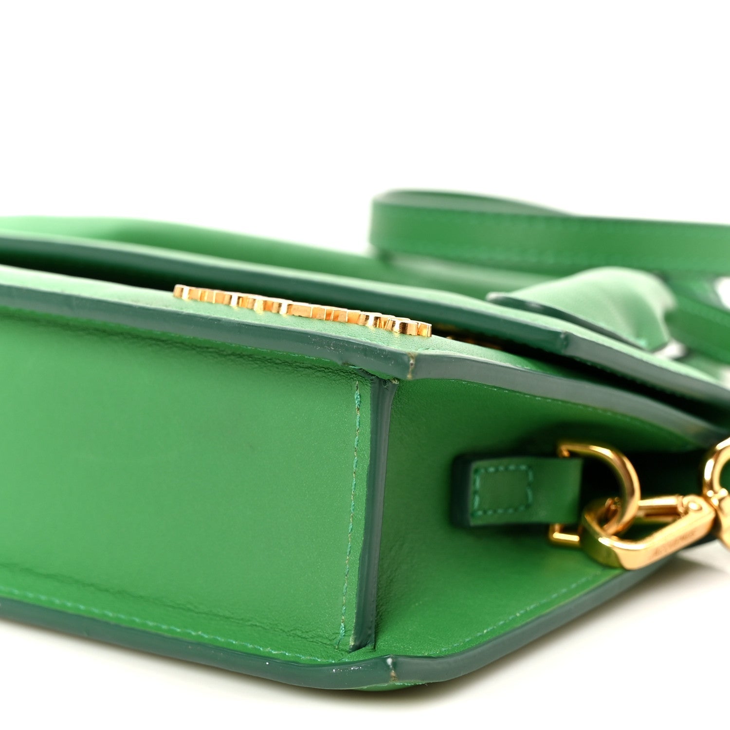 Smooth Calfskin Le Chiquito Long Green