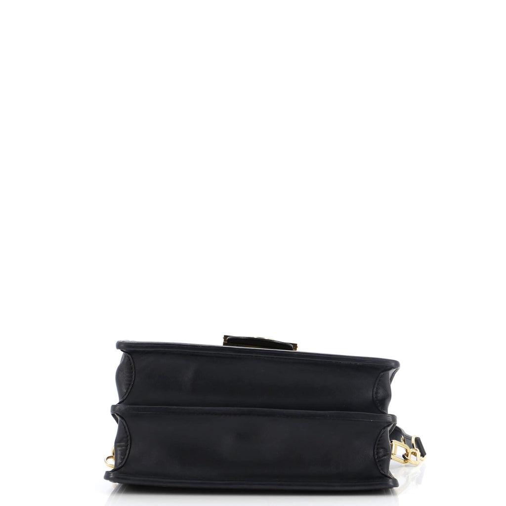 Louis Vuitton Dauphine Shoulder Bag Epi Leather MM