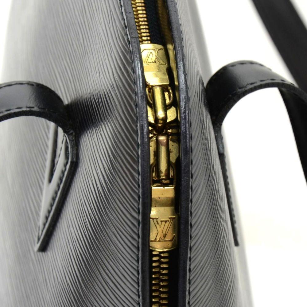 Louis Vuitto Lussac Epi Leather Shoulder Bag
