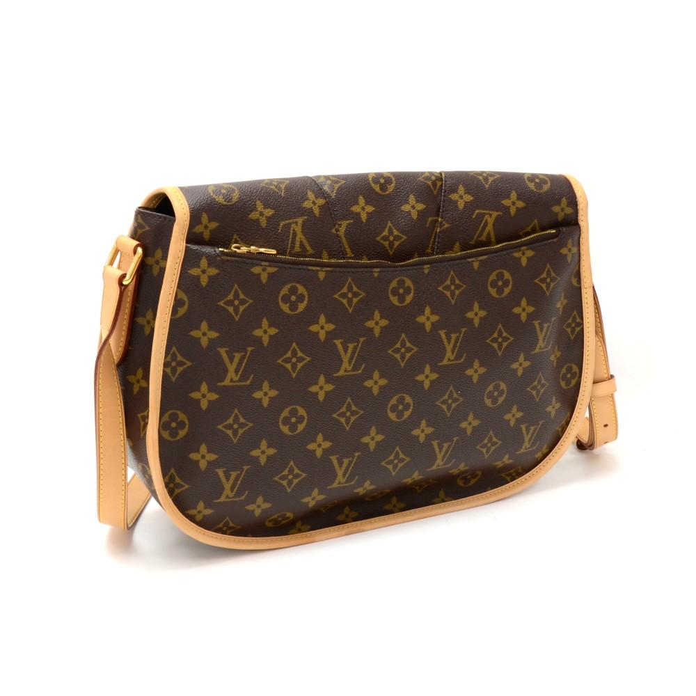 Louis Vuitto Menilmontant MM Monogram Canvas Shoulder Bag