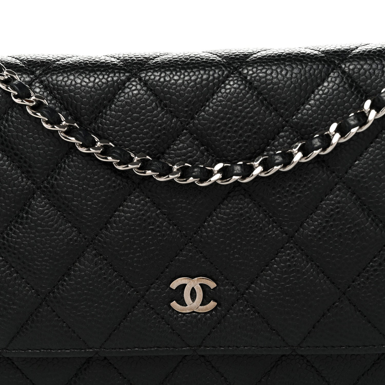 Caviar Quilted Wallet on Chain WOC Black
