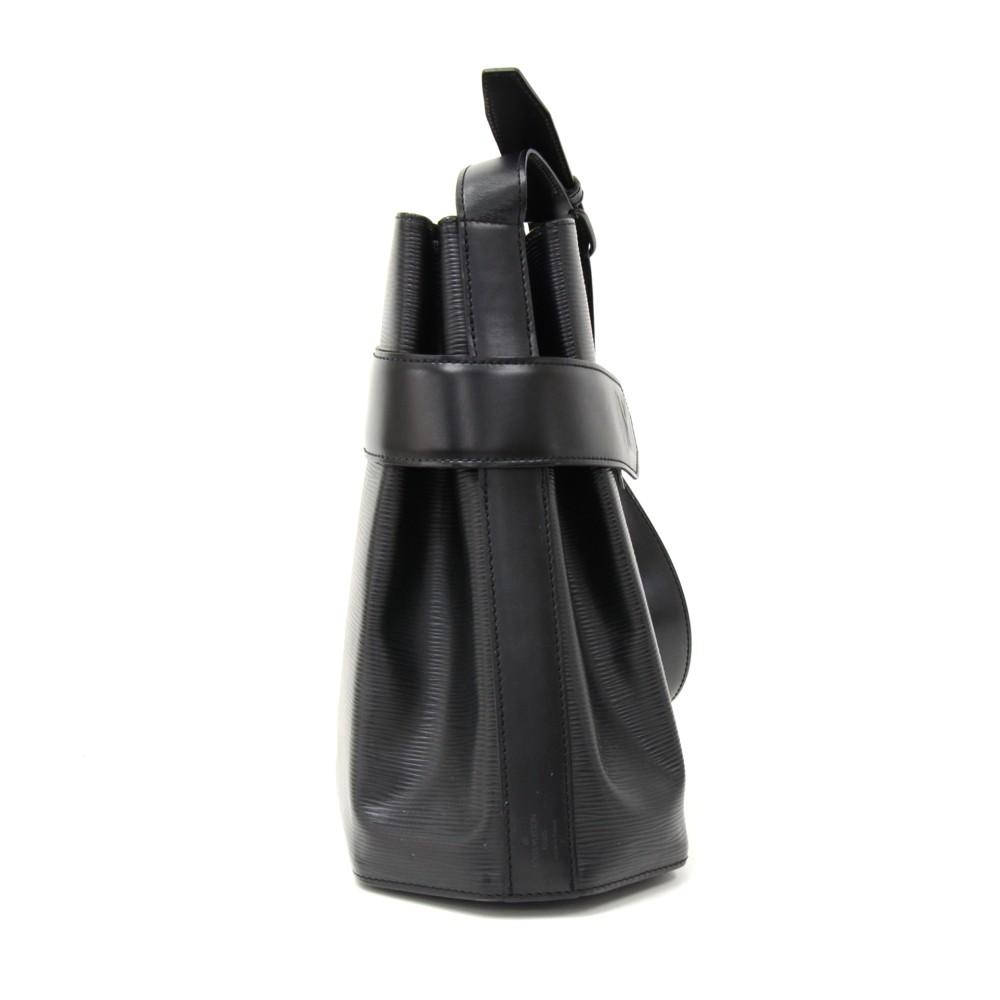 Louis Vuitto Sac D'Epaule PM Epi Leather Shoulder Bag