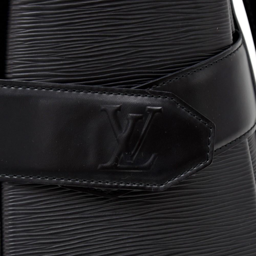 Louis Vuitto Sac D'Epaule PM Epi Leather Shoulder Bag