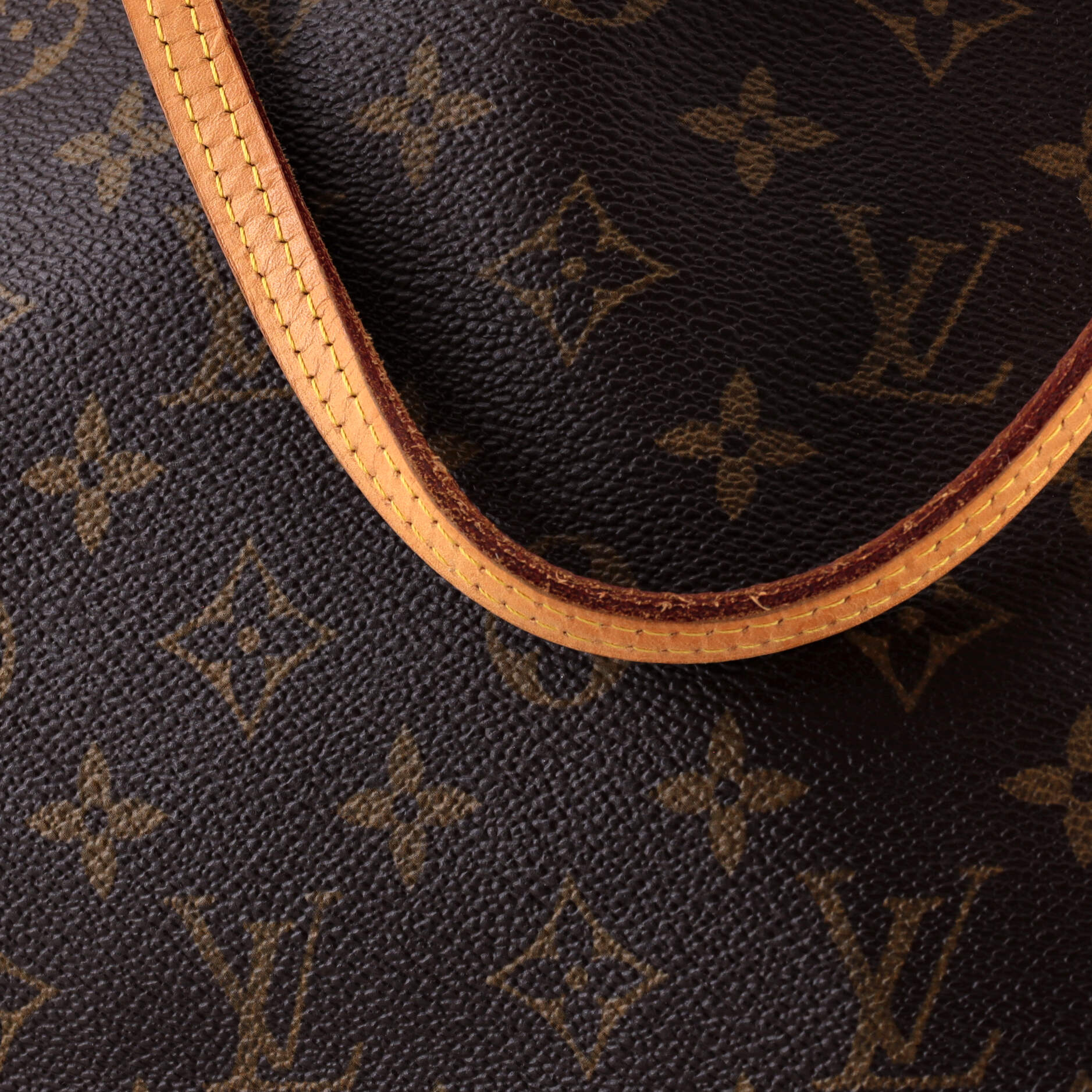 Louis Vuitton Neverfull Tote Monogram Canvas GM