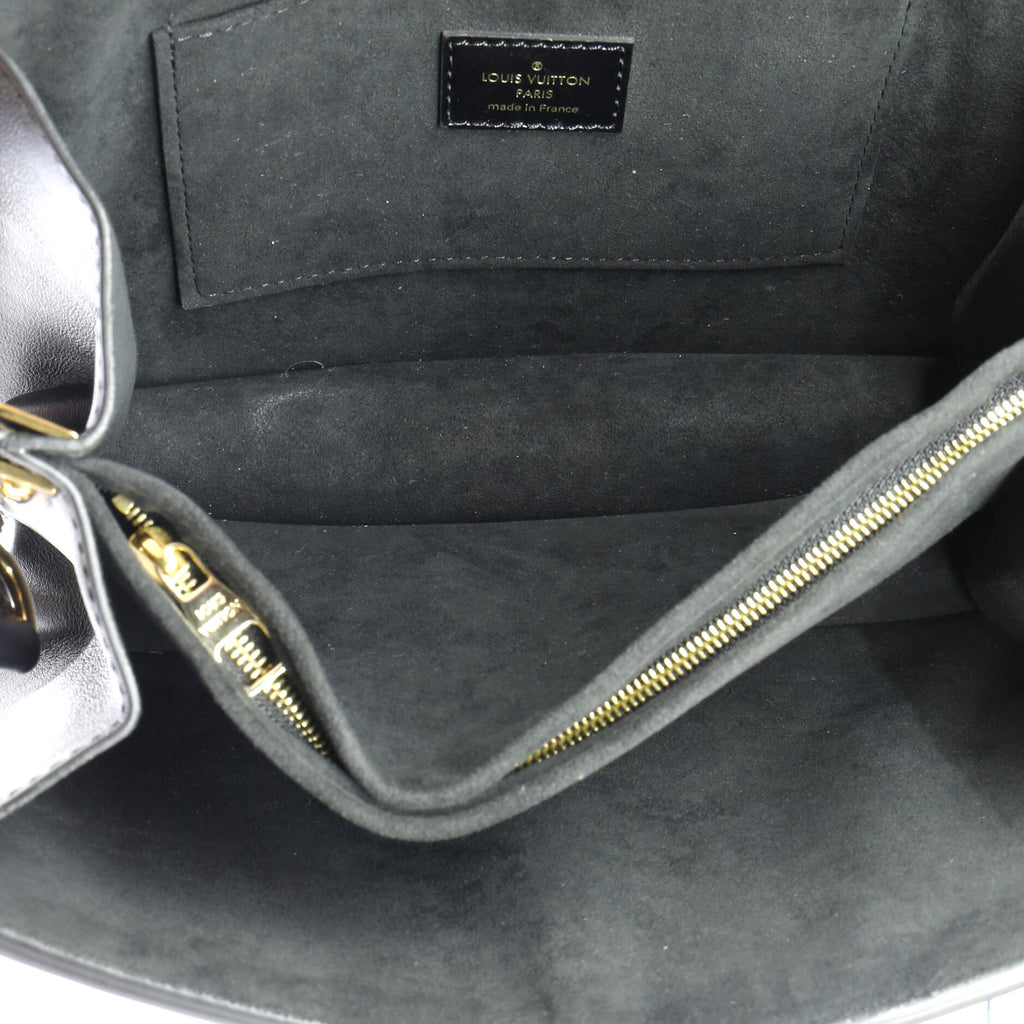 Louis Vuitton Dauphine Shoulder Bag Calfskin MM