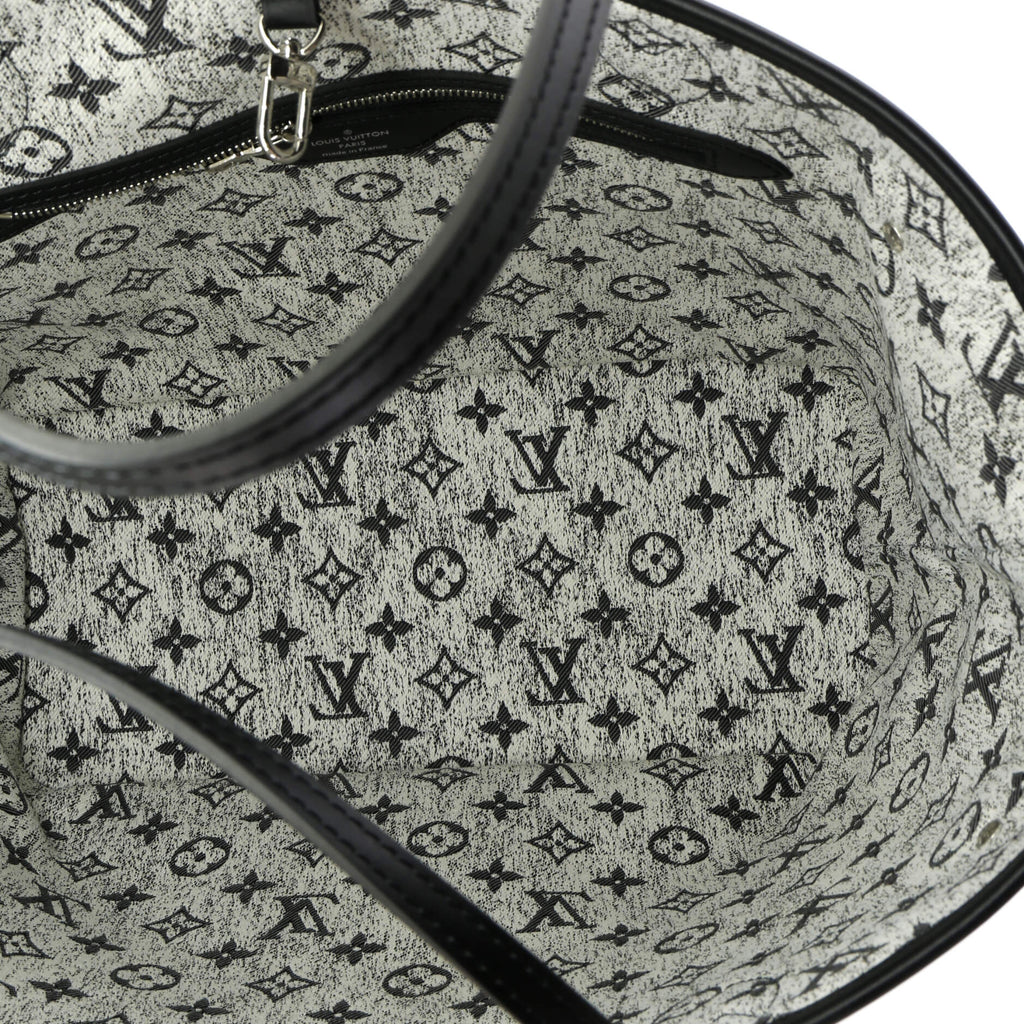 Louis Vuitton Neverfull NM Tote Monogram Jacquard Denim MM