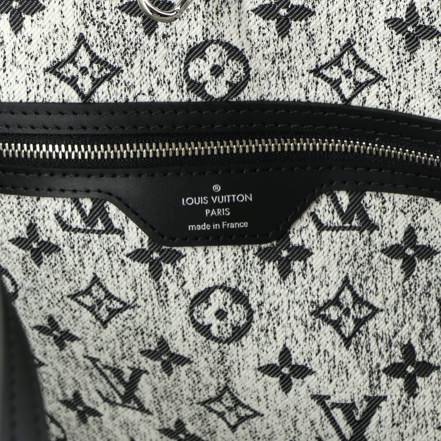 Louis Vuitton Neverfull NM Tote Monogram Jacquard Denim MM
