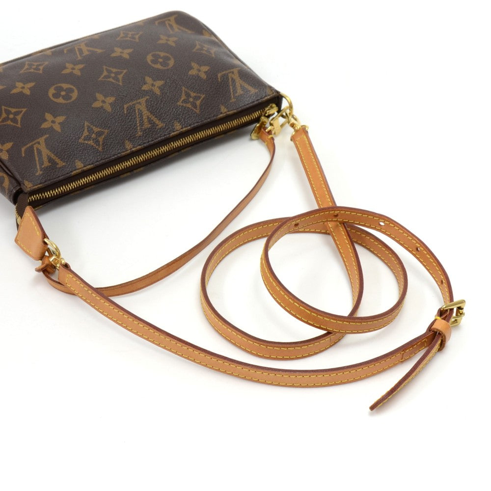 Louis Vuitto Pochette Accessories Monogram Canvas Shoulder Bag