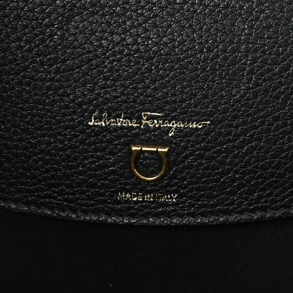 Calfskin Travel Tote Black