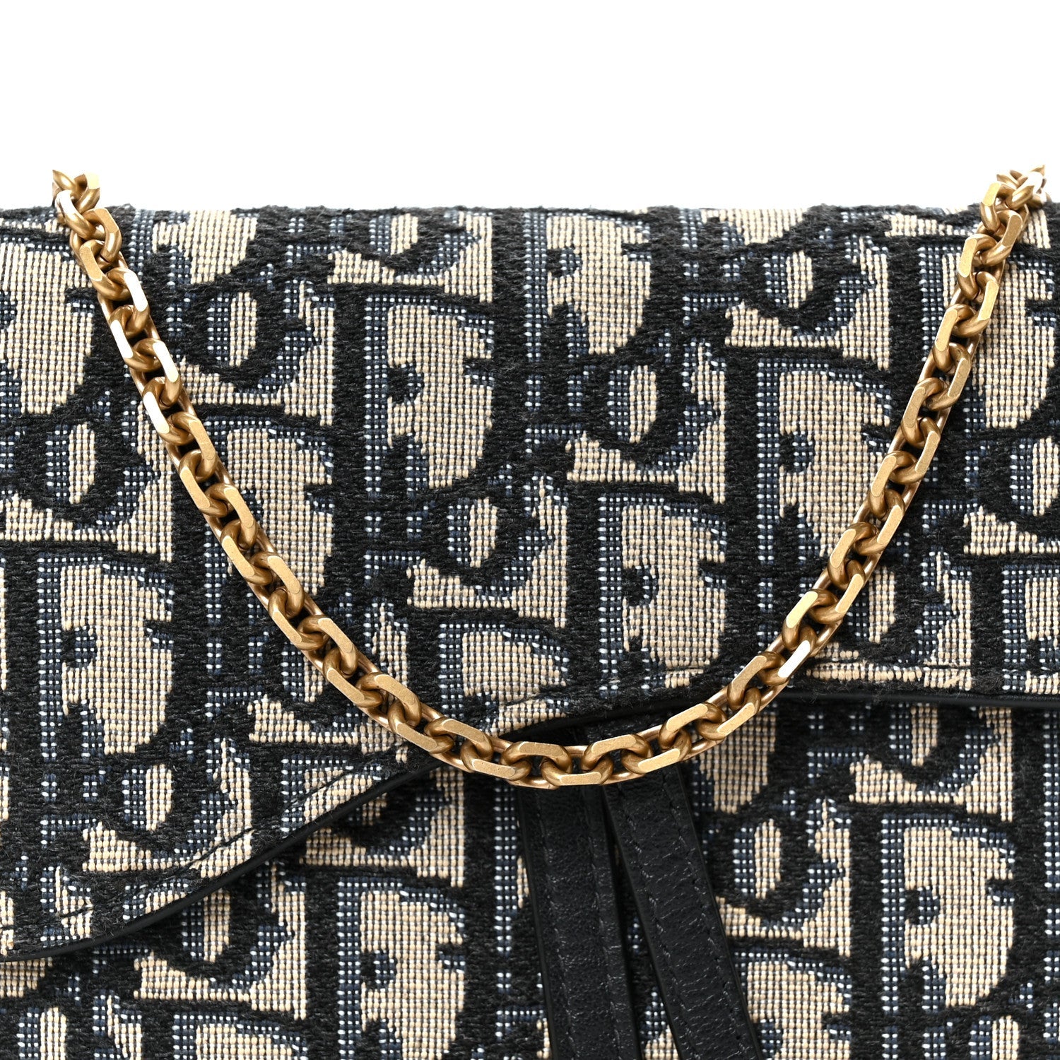 Oblique Saddle Chain Long Wallet Blue