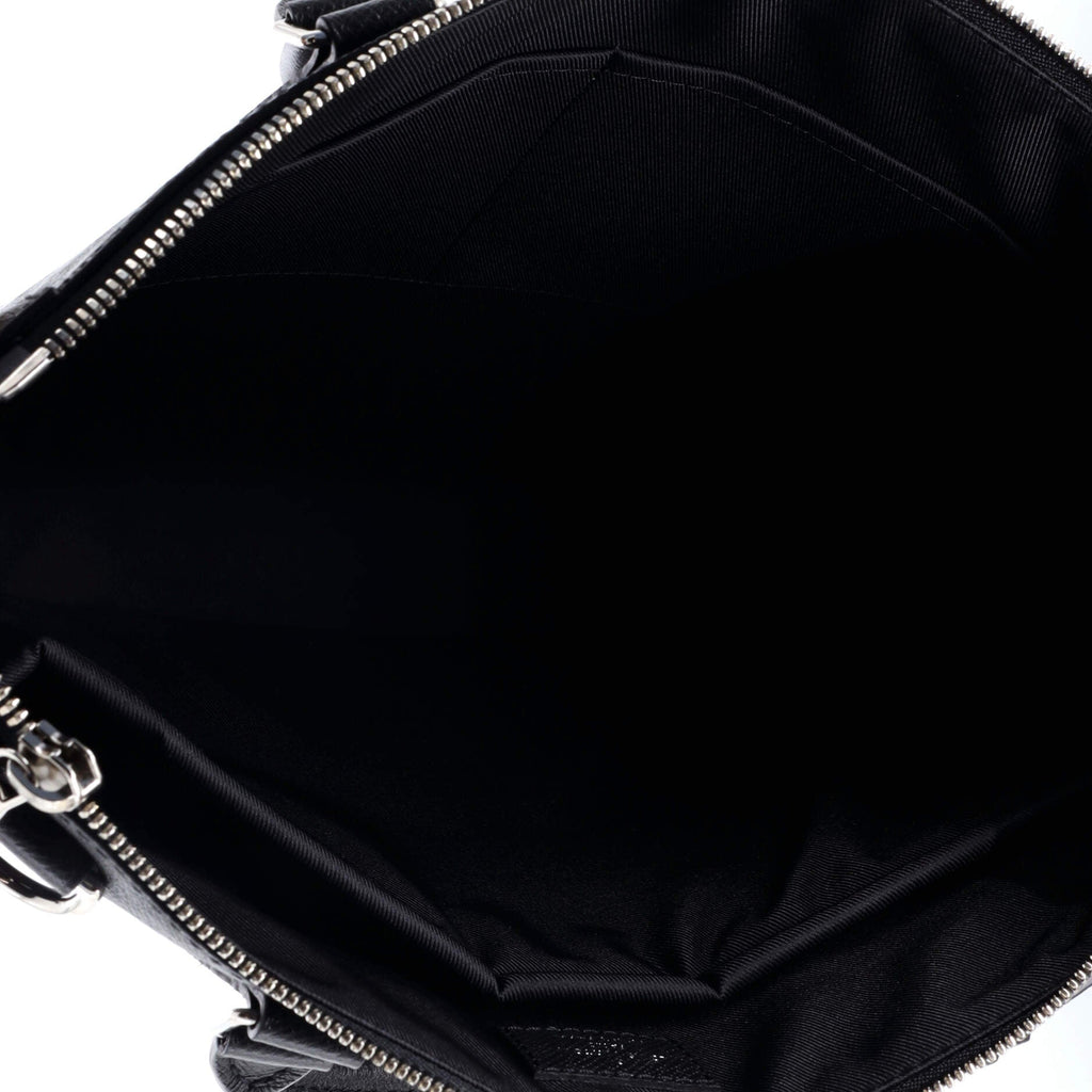 Louis Vuitton Vertical Tote Taiga Leather