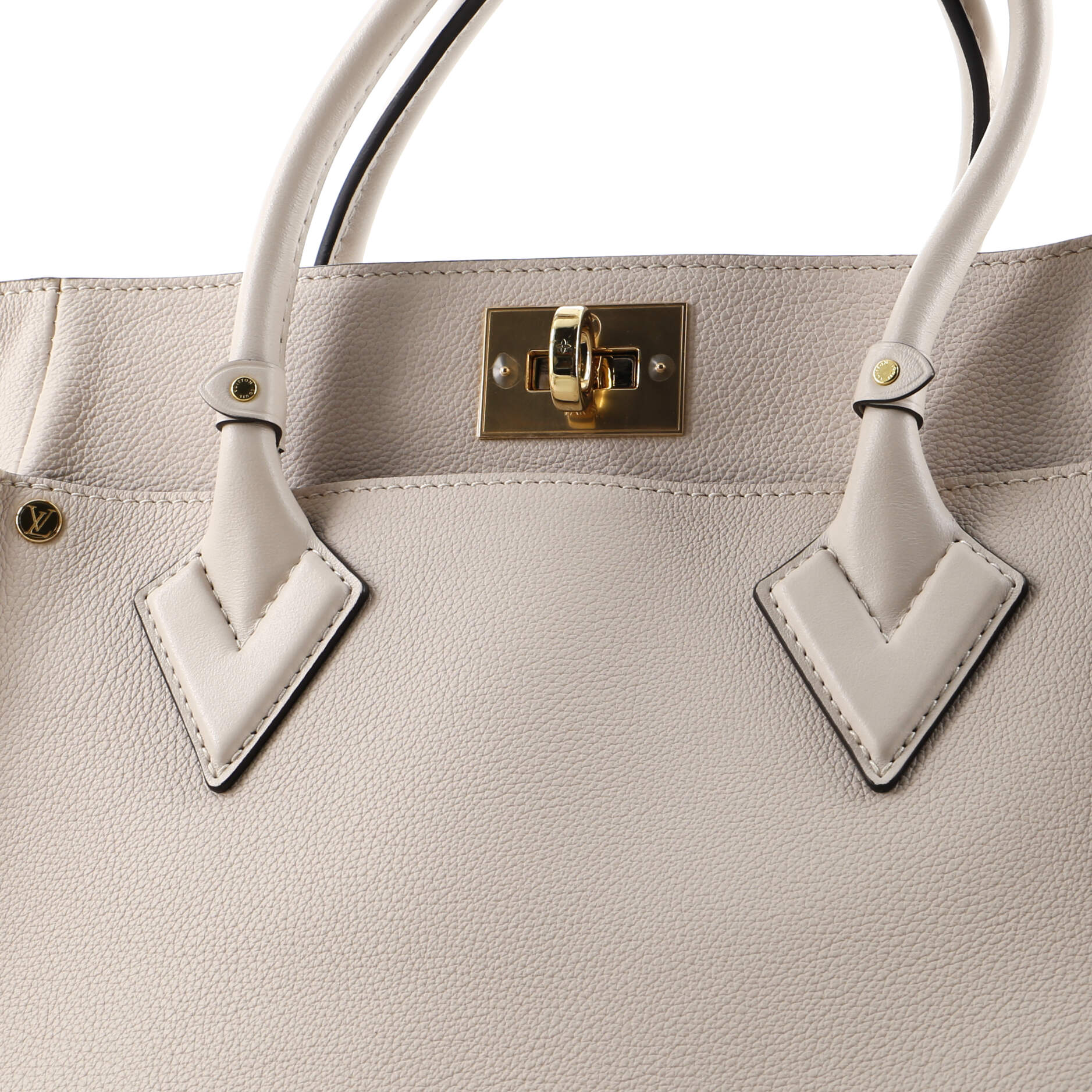 Louis Vuitton On My Side Tote Mahina Leather MM