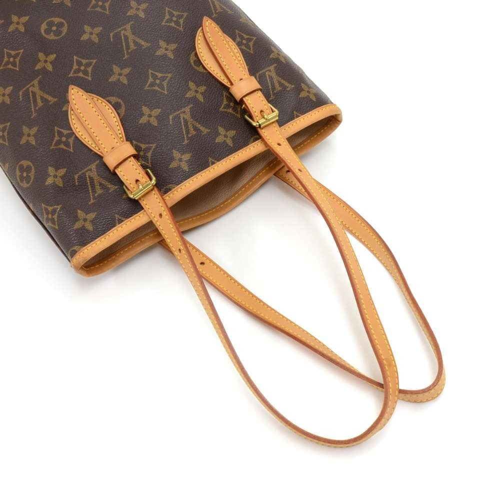 Louis Vuitto Bucket PM Monogram Canvas Shoulder Bag