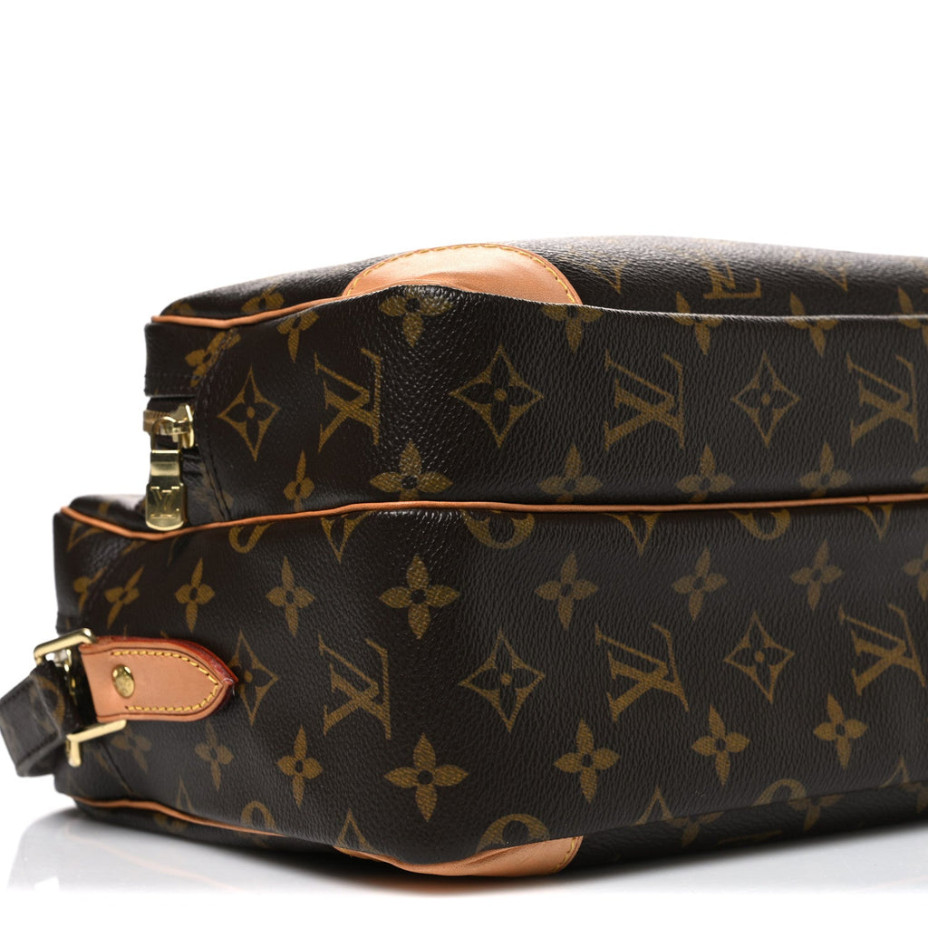 Monogram Nil 28