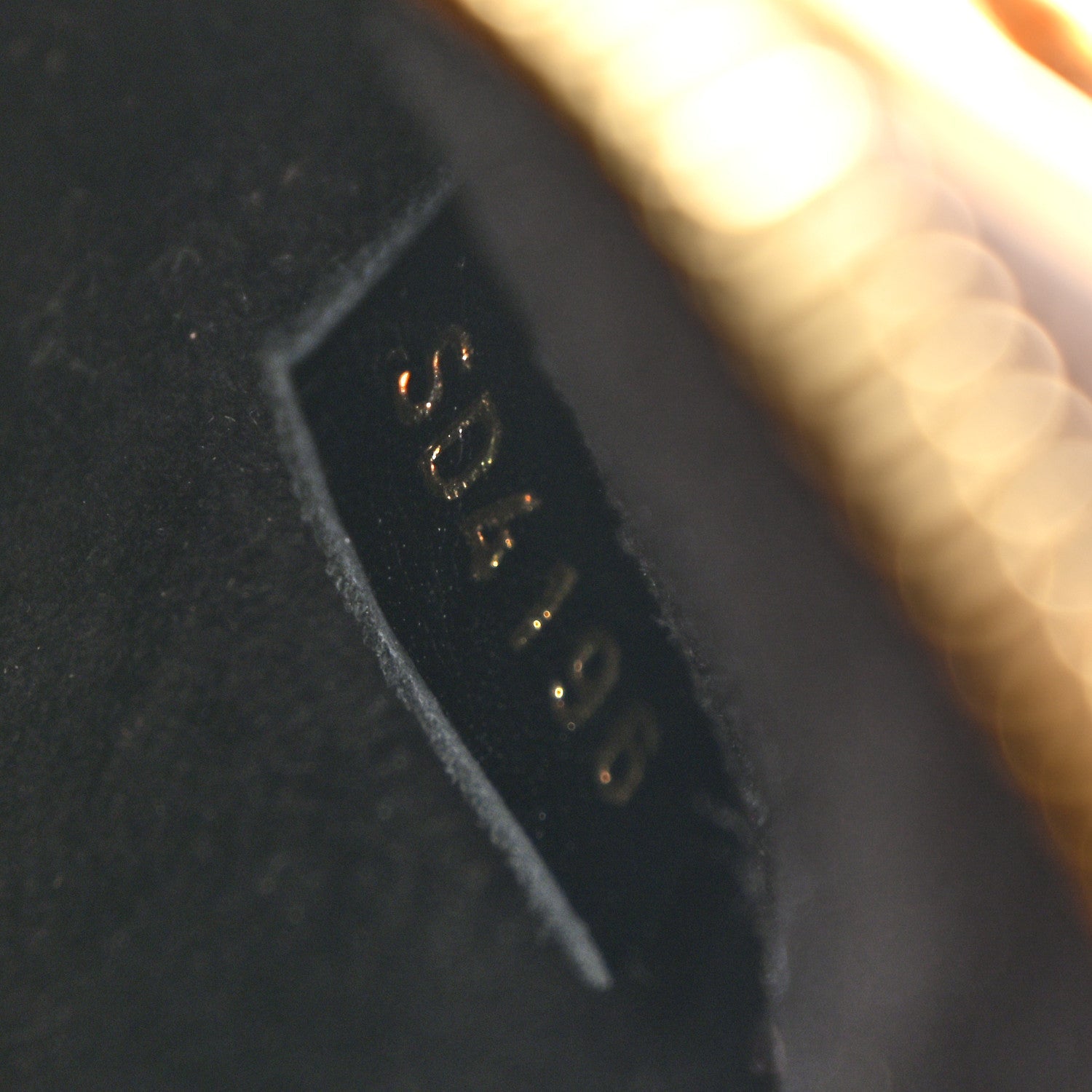Reverse Monogram Pochette Metis