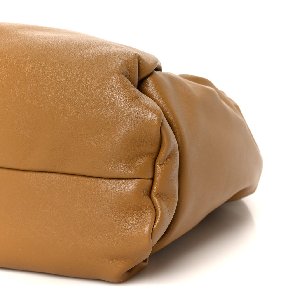Smooth Butter Calfskin Small The Shoulder Pouch Cammello