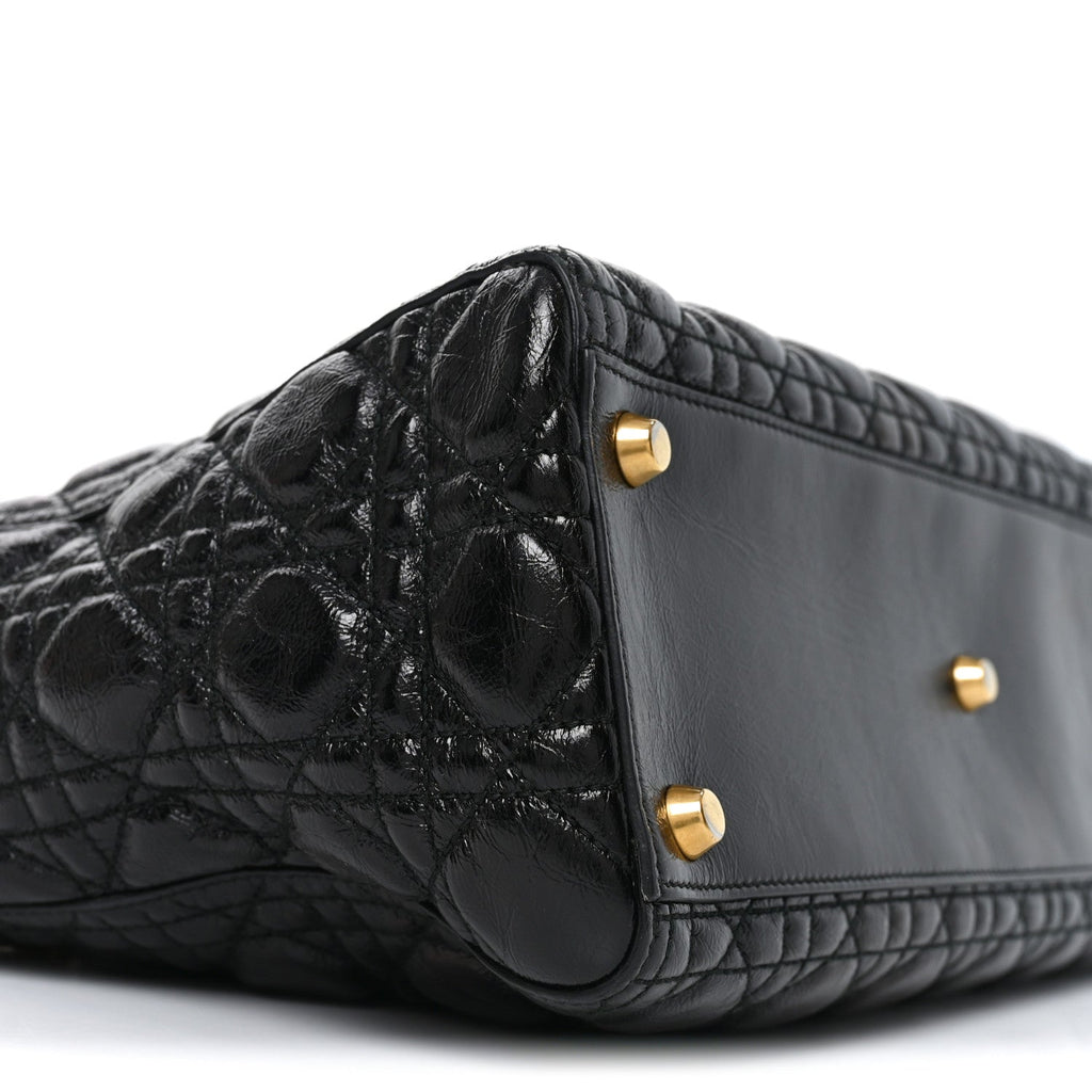 Crinkled Patent Cannage Large Lady Dior Black