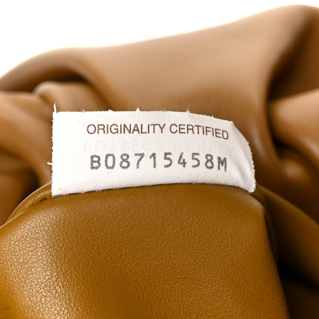 Smooth Butter Calfskin Small The Shoulder Pouch Cammello