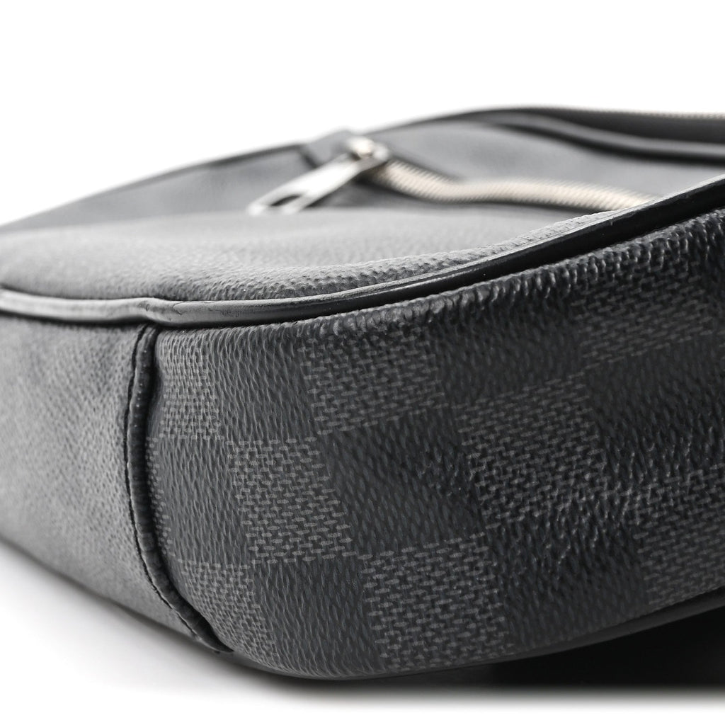 Damier Graphite Ambler