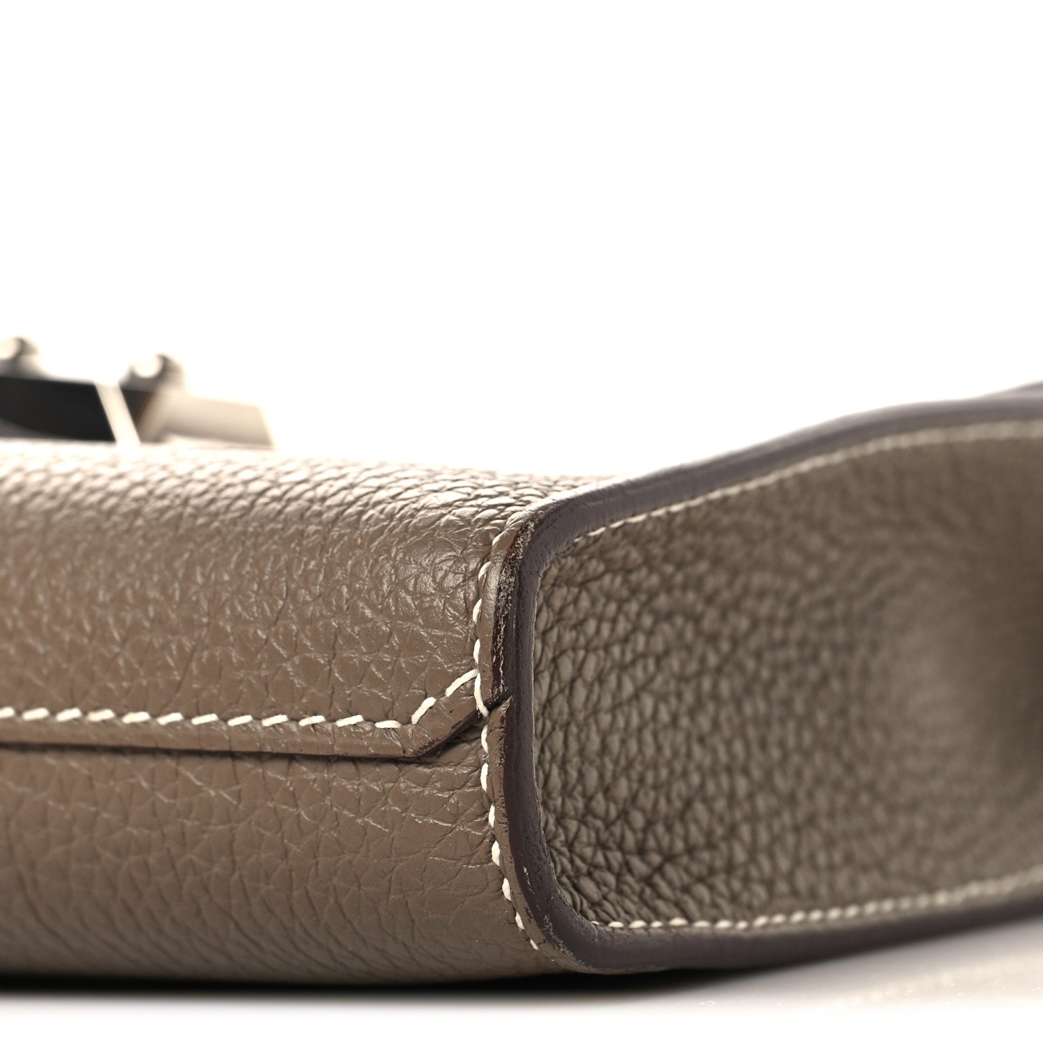 Togo Sac A Depeches 21 Messenger Bag Etoupe