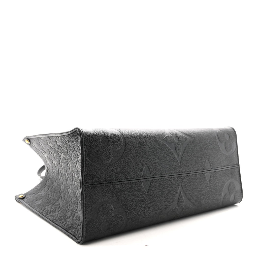Empreinte Monogram Giant Onthego MM Black