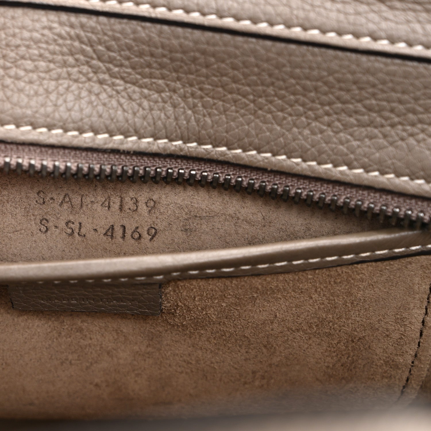 Drummed Calfskin Nano Luggage Souris Souris