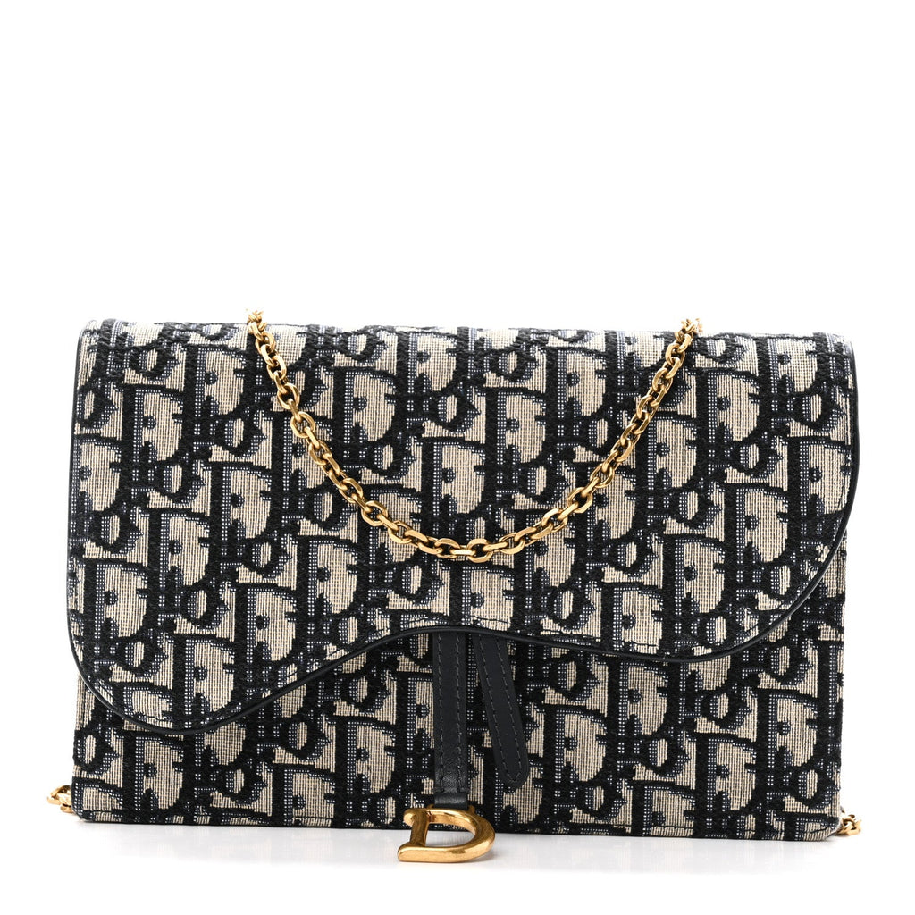 Oblique Saddle Chain Pouch Blue